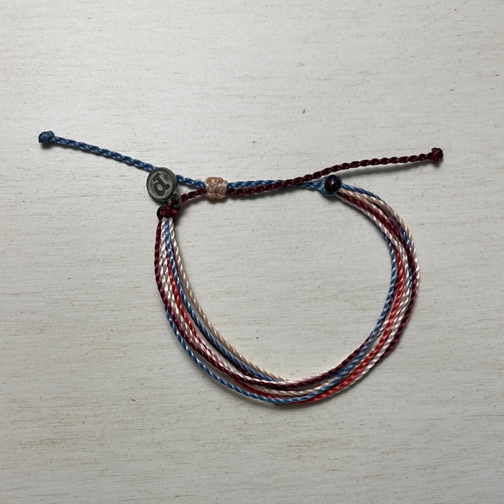 Pura vida bracelet